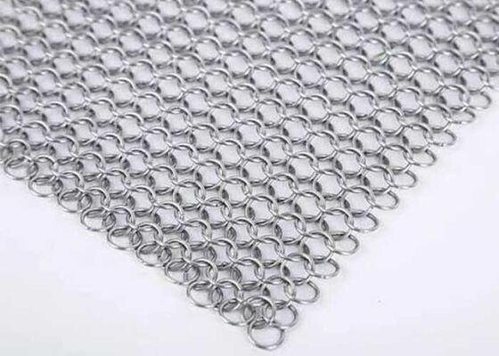 الدرع الحديدية من الفولاذ المقاوم للصدأ 2.5mm قطر الأسلاك الجبهة المعمارية الشبكة الزخرفية للتغطية الخارجية
