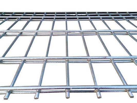 حديد مزدوج شبكة الأسلاك السياج 8/6/8mm 50x200mm لوحة