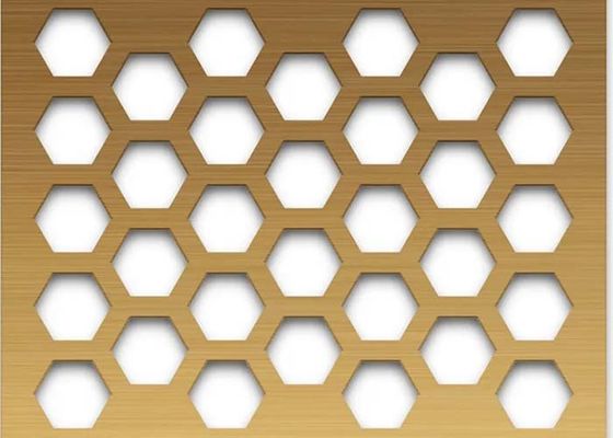 صفائح معدنية مثقبة سداسية متعددة الاستخدامات ومستقرة واقتصادية للمهندس والسياج