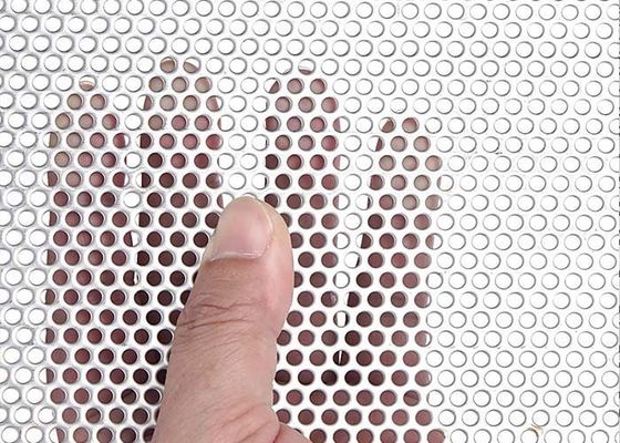 صفائح الألمنيوم المثقبة ، لوحة الألومنيوم المثقبة خفيفة الوزن مناسبة للديكور المعماري