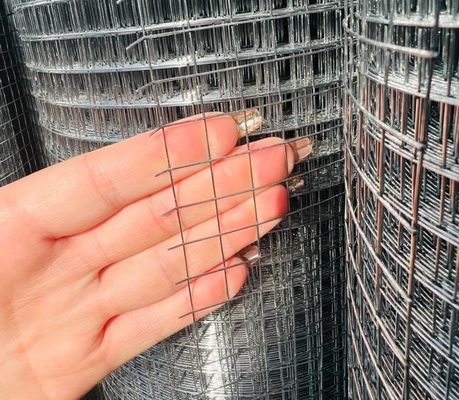 PVC مغلفة سبيكة الألومنيوم لحام السلك الشبكة للحام الدقيق الطول النطاق 5-50m