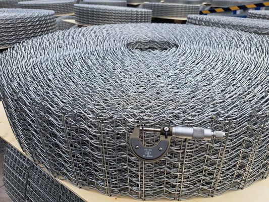 10 خط أنابيب الأسلاك الشبكة المُعززة للنفط البحري الغازية تعزيز طبقة الخرسانة من الأنابيب