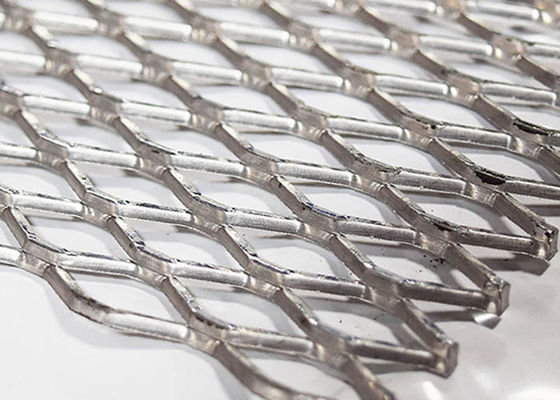 الصفحة المعدنية الموسعة المرتفعة مع خصائص مضادة للنزلق